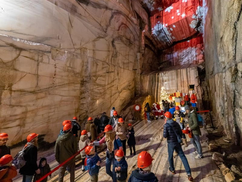 grotta babbo natale ornavasso grotta