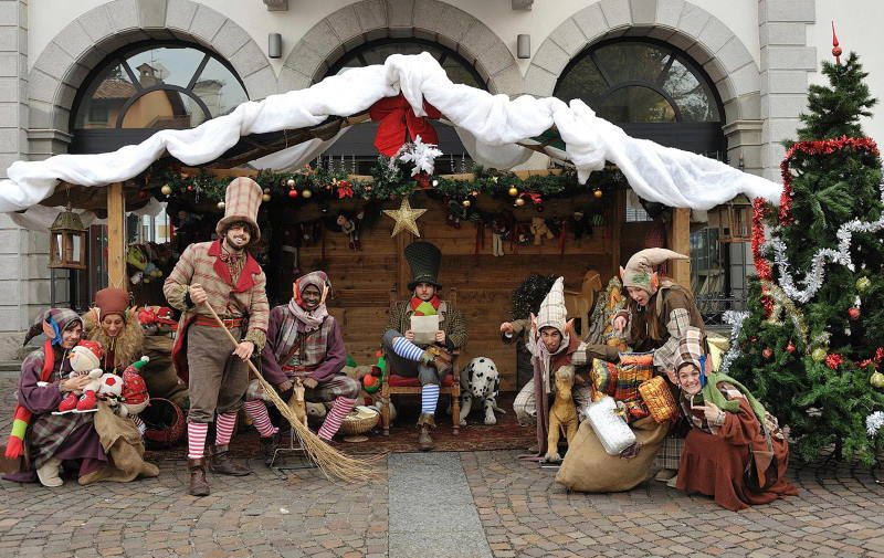 mercatino natale venegono inferiore 24