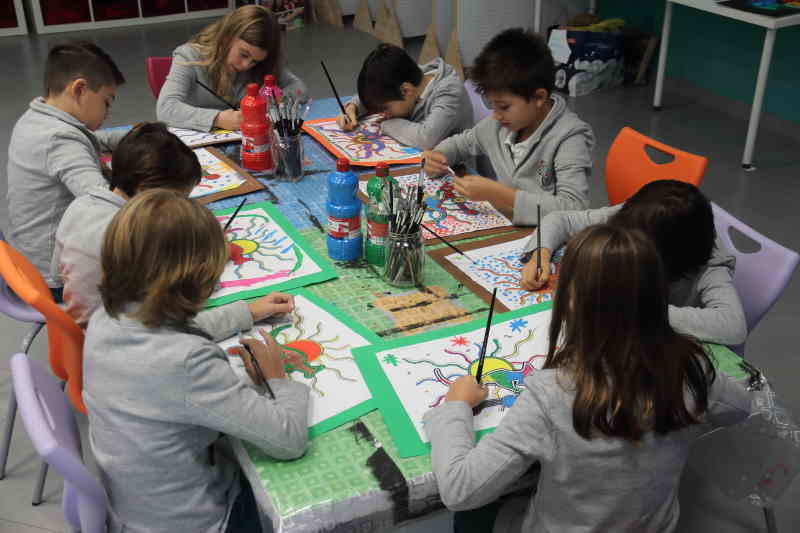 Olona International School laboratorio