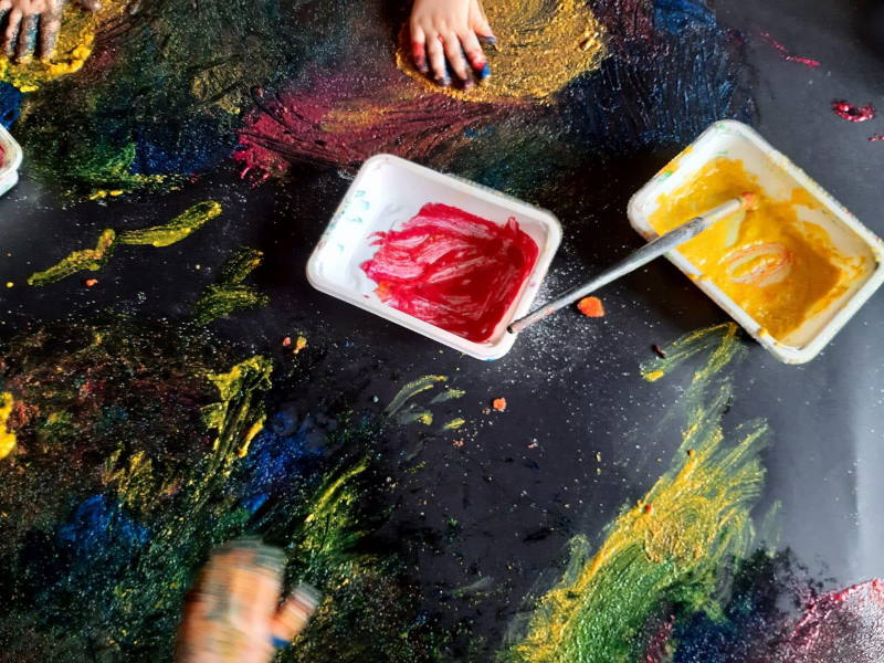 asilo nido la lanterna delle fate daverio colori