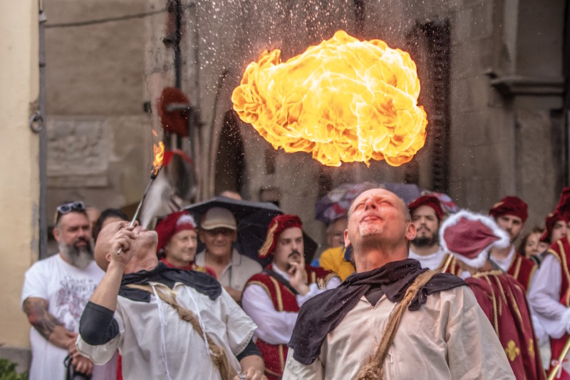 palio dei castelli fuoco