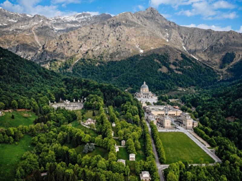 Santuario di Oropa con i bambini: arte, natura e Parco Avventura