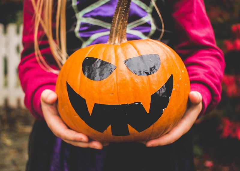 Come organizzare una festa di Halloween in casa