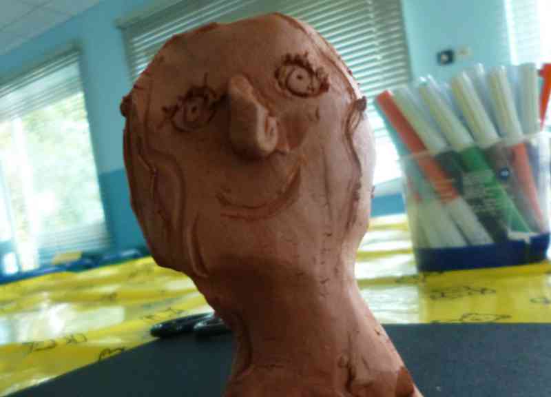 laboratorio creativo con l'argilla