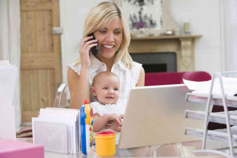 donna lavoro bambino