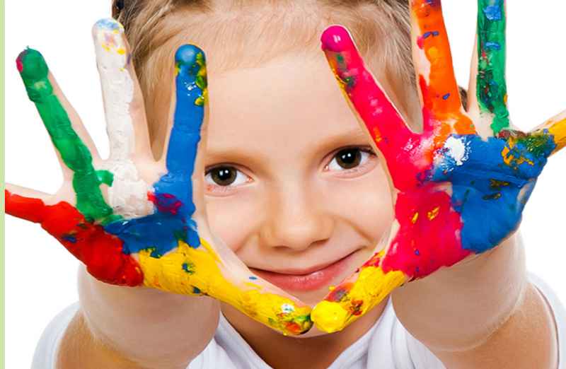 colori arte bambina