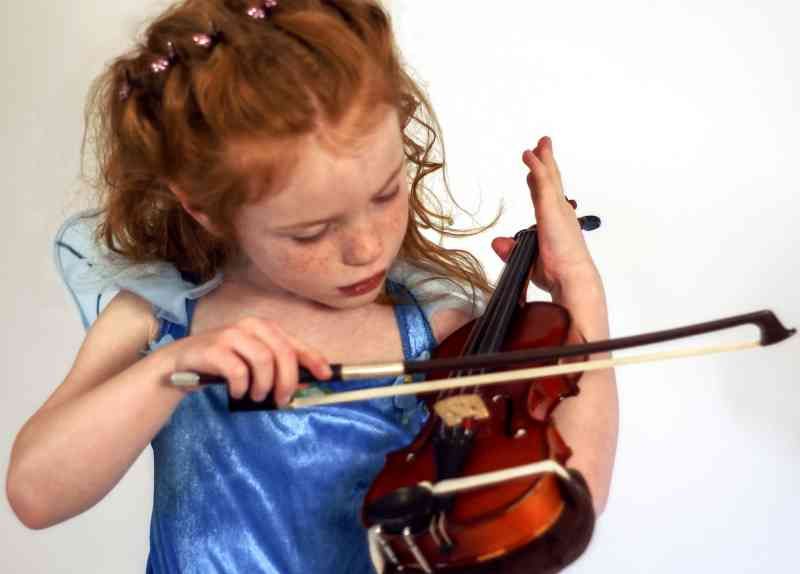 La musica aiuta lo sviluppo celebrale del bambino!
